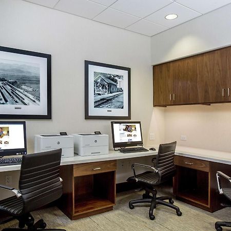 Hampton Inn & Suites Oahu Kapolei - Free Parking - No Resort Fee Esterno foto