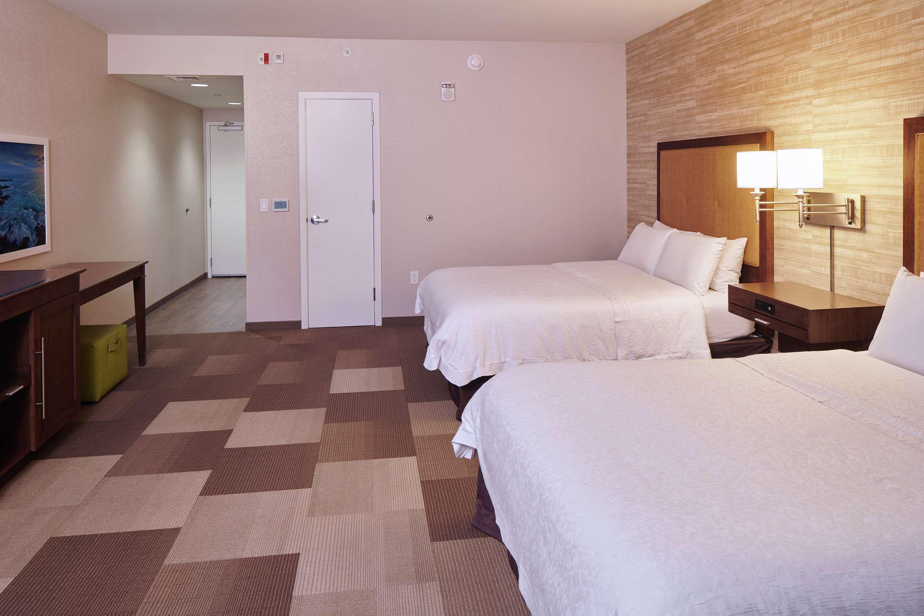 Hampton Inn & Suites Oahu Kapolei - Free Parking - No Resort Fee Esterno foto