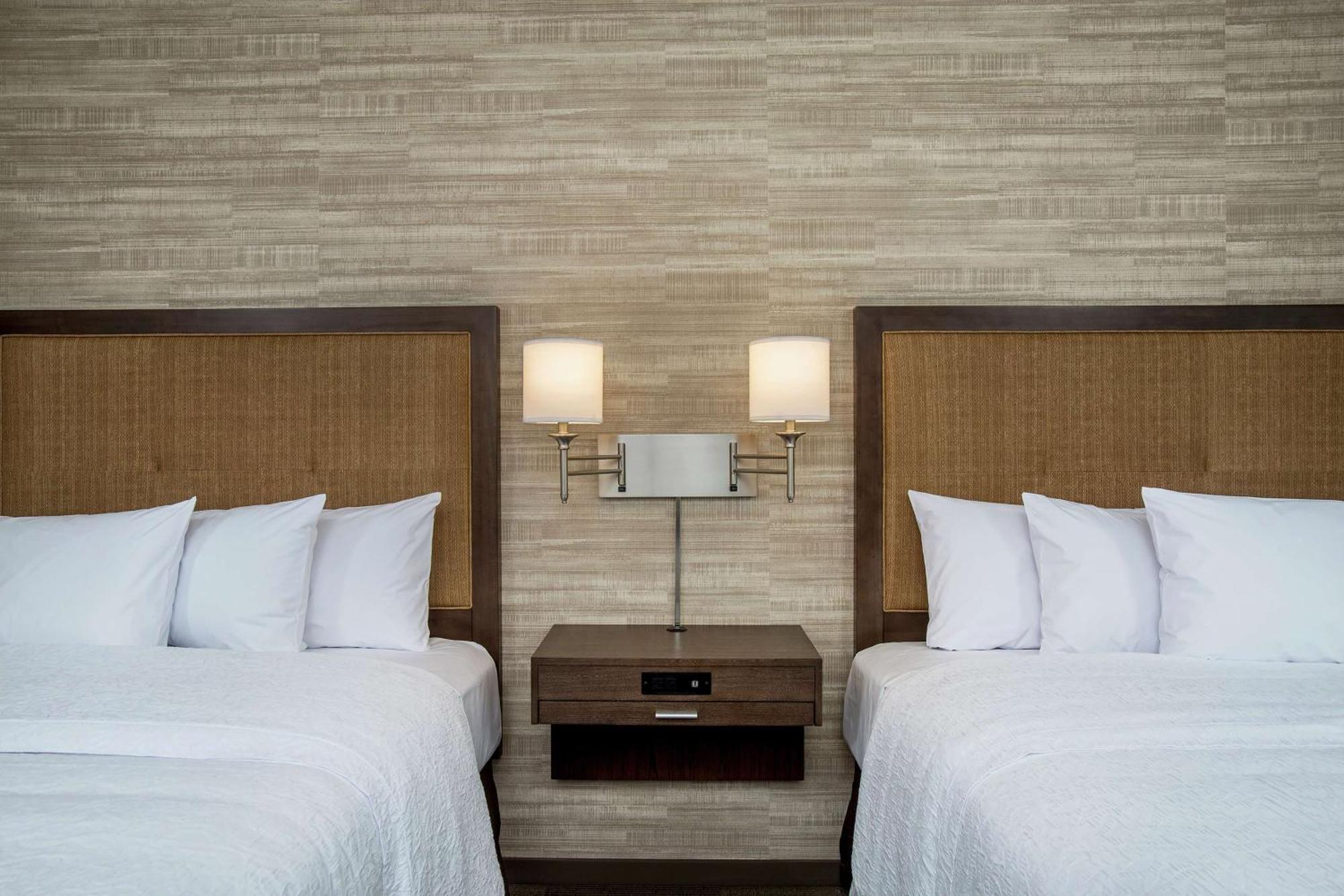 Hampton Inn & Suites Oahu Kapolei - Free Parking - No Resort Fee Esterno foto